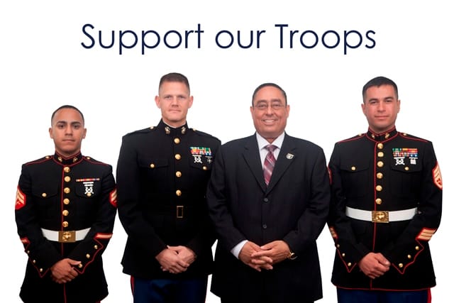 Luis Colon MGE CEO with 3 US Marines - MGE Management Experts