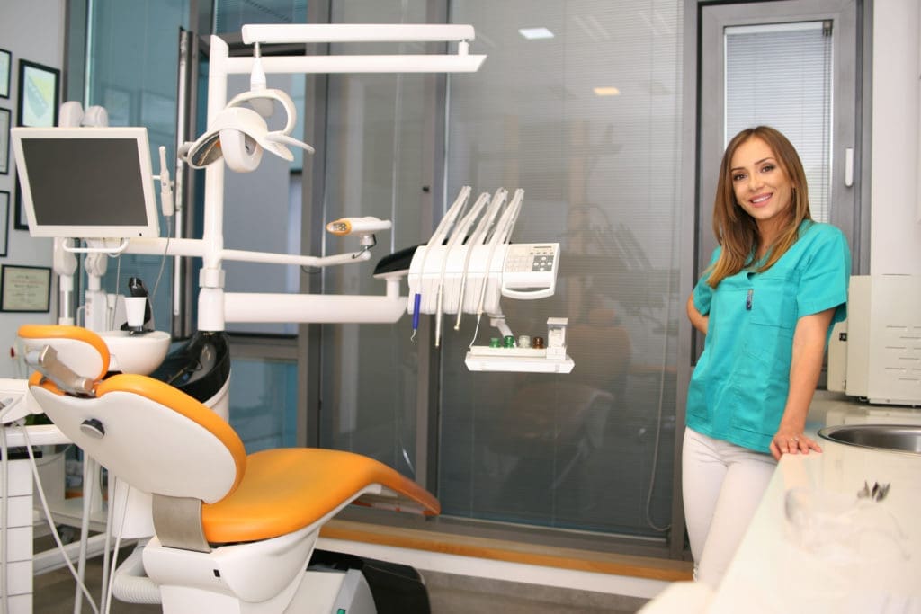 A Simple Way to Improve Customer Service in Your Dental Practice MGE